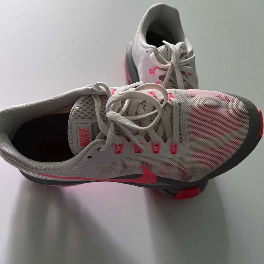 Women’s Nike Air Max Dynasty 2